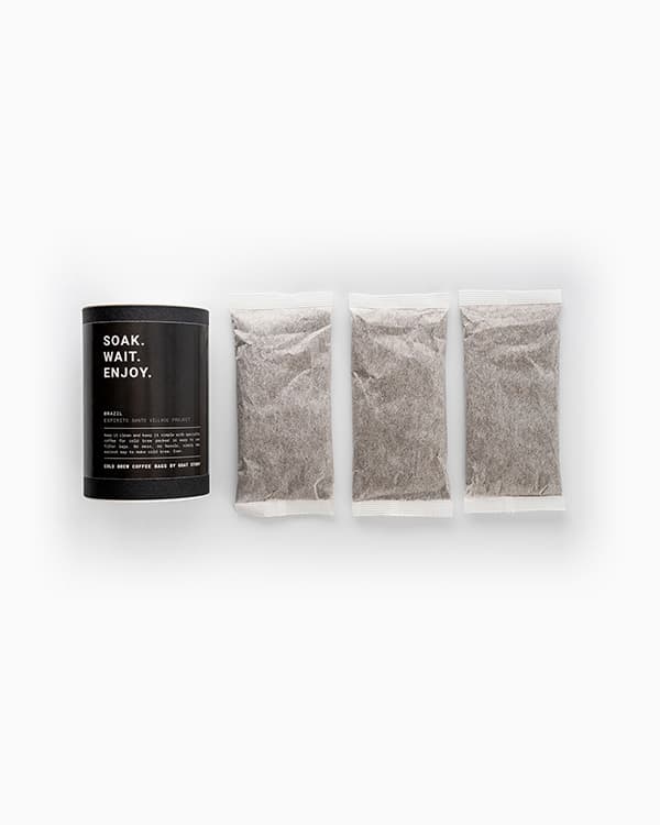 Cold brew coffee kit comes with tree bags of specialty coffee